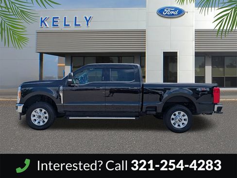 Used 2023 Ford F250 XLT w/ Snow Plow/Camper Package AWD/4WD image 9