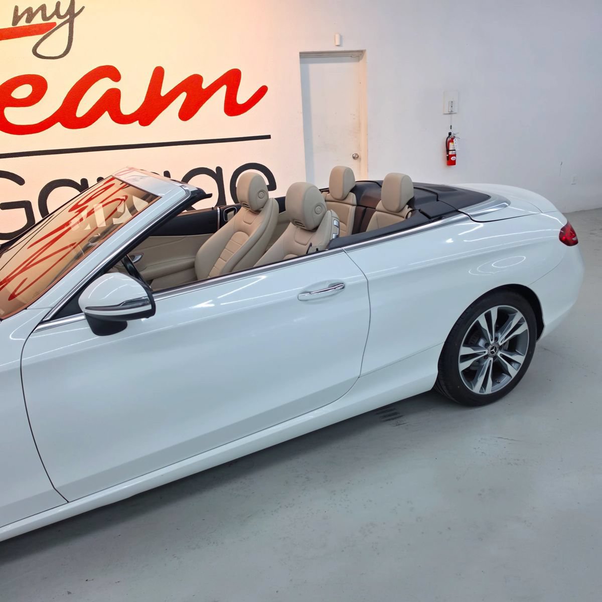 Used 2018 Mercedes-Benz C 300 Cabriolet image 5