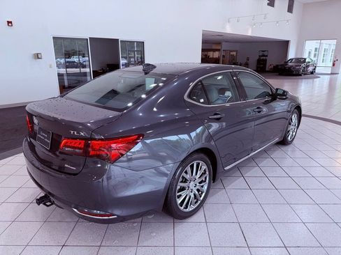 Used 2015 Acura TLX V6 SH-AWD w/ Technology Pkg image 12