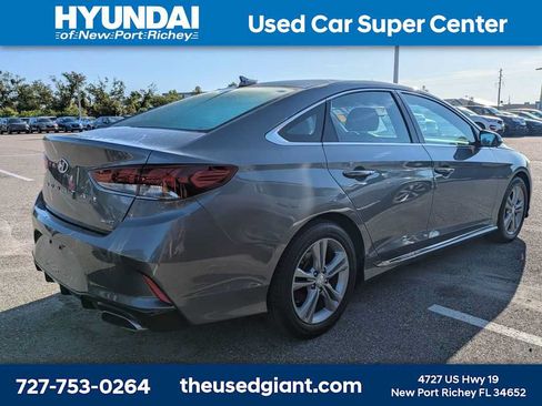 Used 2018 Hyundai Sonata Sport FWD image 2