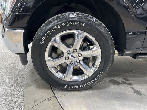 Certified 2021 Ford F150 Lariat w/ Equipment Group 502A High image 30