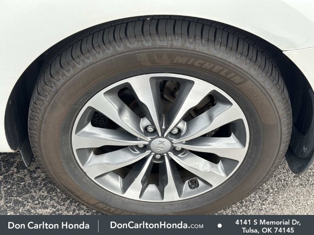 Used 2017 Kia Sedona SX FWD image 12