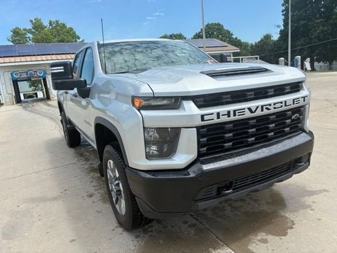 Used 2022 Chevrolet Silverado 2500 Custom w/ Custom Value Package AWD/4WD image 7