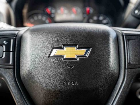 Used 2025 Chevrolet Silverado 1500 Custom RWD image 14