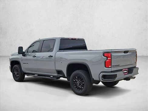 Used 2024 Chevrolet Silverado 2500 LT w/ Z71 Sport Edition AWD/4WD image 8