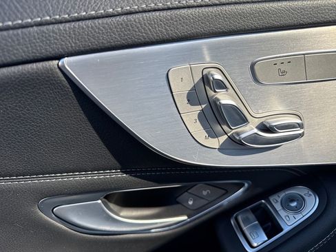 Used 2017 Mercedes-Benz C 300 4MATIC Coupe image 38