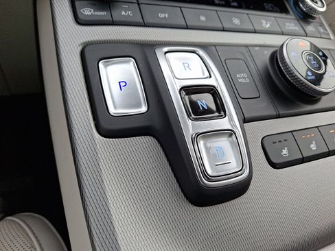 Used 2023 Hyundai Palisade Limited image 16