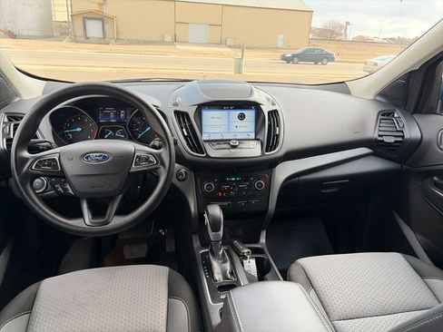 Used 2019 Ford Escape SE image 29