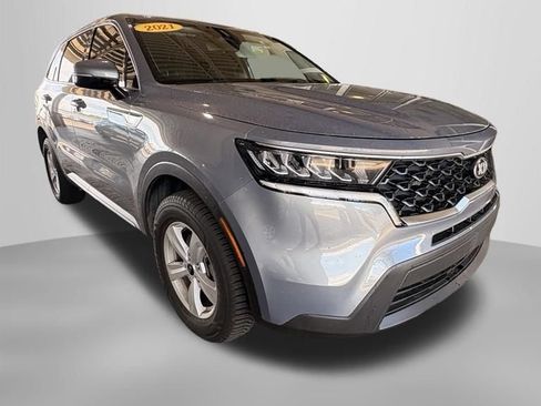 Used 2021 Kia Sorento LX AWD/4WD image 7