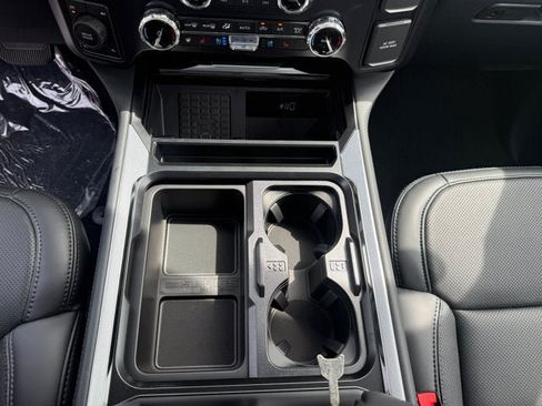 New 2026 Ford F250 Platinum AWD/4WD image 16