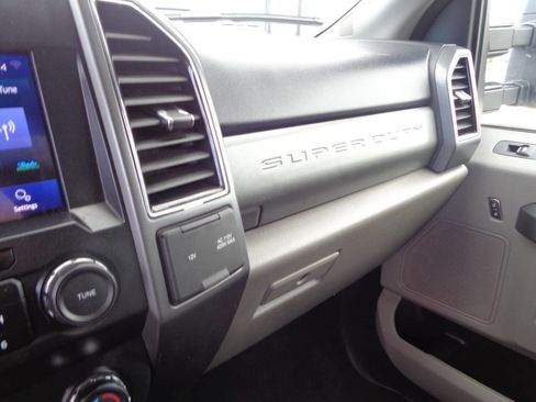 Used 2022 Ford F350 XLT w/ XLT Value Package image 92