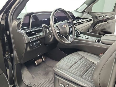 Used 2023 Cadillac Escalade ESV V w/ Heavy-Duty Trailer Package AWD/4WD image 20