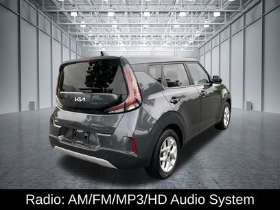 Used 2023 Kia Soul LX w/ Option Group 015
