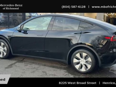 Used 2021 Tesla Model Y Long Range image 8