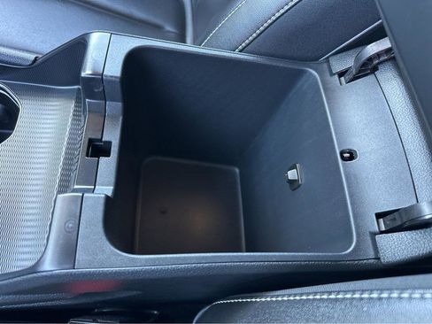 Used 2023 Jeep Grand Cherokee 4WD 4xe image 30