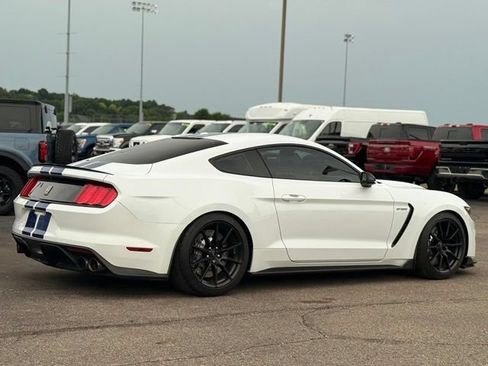 Used 2016 Ford Mustang Shelby GT350 w/ Technology Package RWD image 39