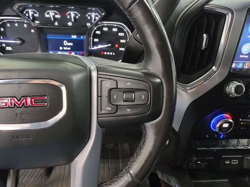 Used 2022 GMC Sierra 1500 SLT w/ SLT Premium Package AWD/4WD image 17