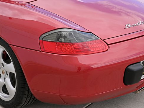 Used 2002 Porsche Boxster S RWD image 39
