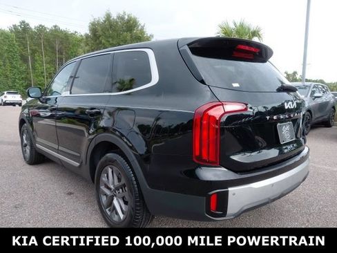 Certified 2024 Kia Telluride LX FWD image 7