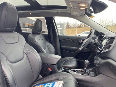 Certified 2022 Jeep Cherokee Limited image 11