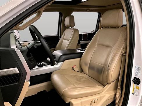 Used 2015 Ford F150 Lariat w/ Equipment Group 502A Luxury AWD/4WD image 24