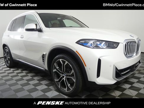 New 2026 BMW X5 sDrive40i RWD image 1