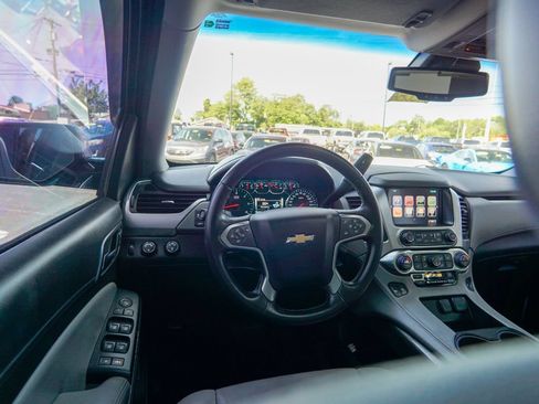 Used 2016 Chevrolet Tahoe LT AWD/4WD image 12