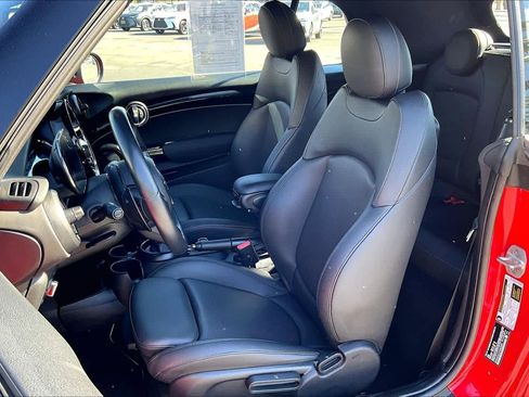 Used 2024 MINI Cooper S image 7