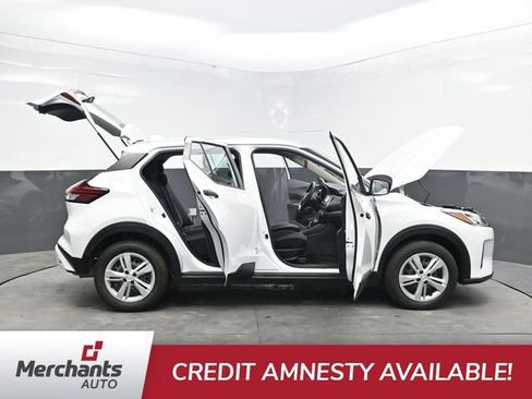 Used 2024 Nissan Kicks S FWD image 48