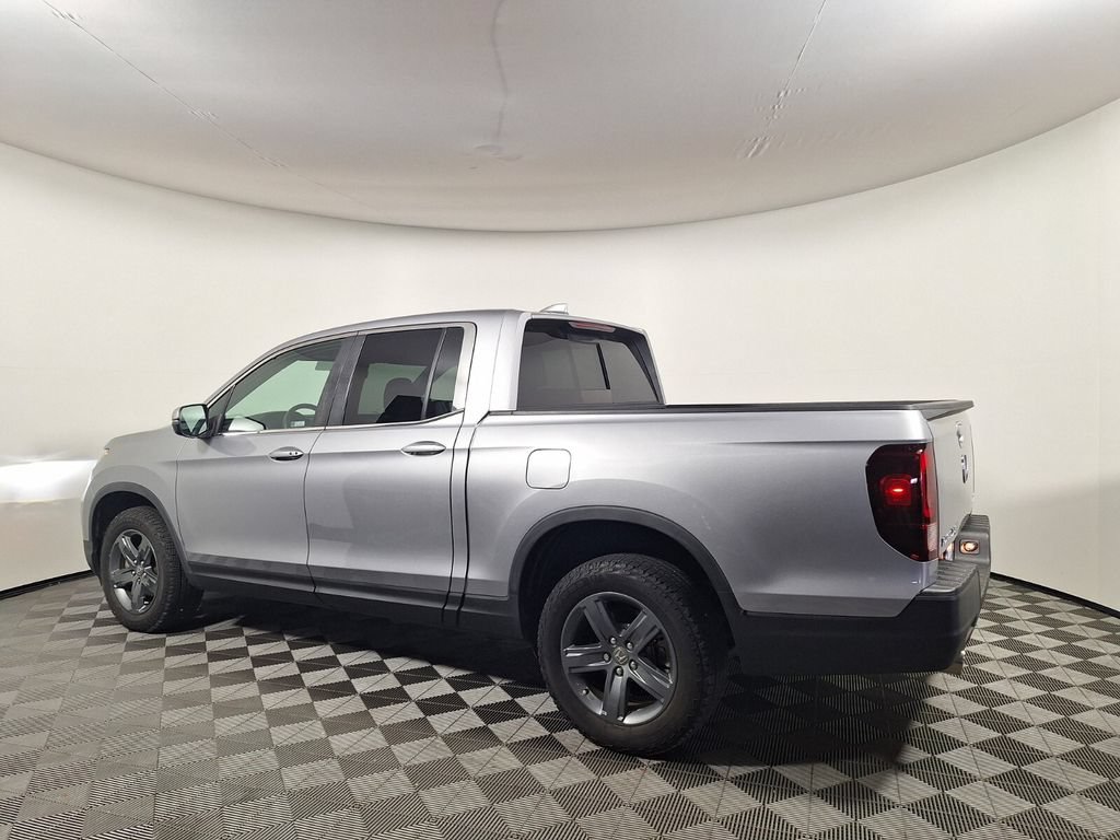 Certified 2023 Honda Ridgeline RTL image 7