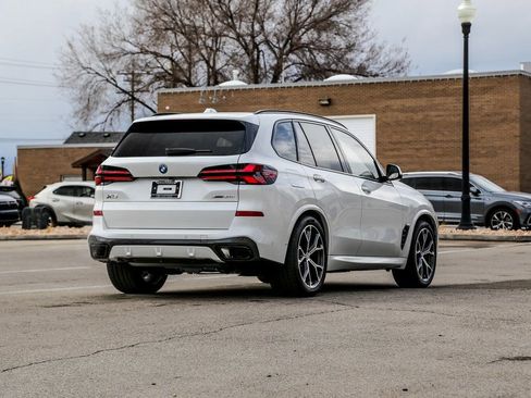 New 2026 BMW X5 xDrive50e w/ M Sport Package image 5