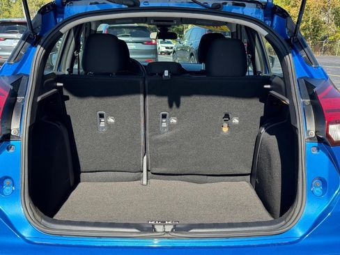 Used 2023 Nissan Kicks SR image 4