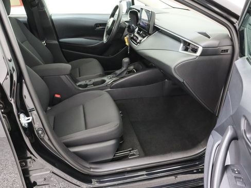 Certified 2026 Toyota Corolla LE FWD image 34