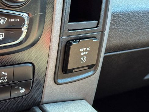 Used 2017 RAM 1500 Rebel w/ Luxury Group image 32