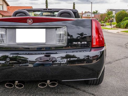 Used 2006 Cadillac XLR image 85