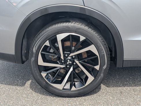 Used 2022 Mitsubishi Outlander SE FWD image 12