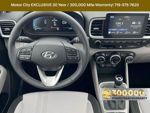New 2025 Hyundai Venue SEL image 11
