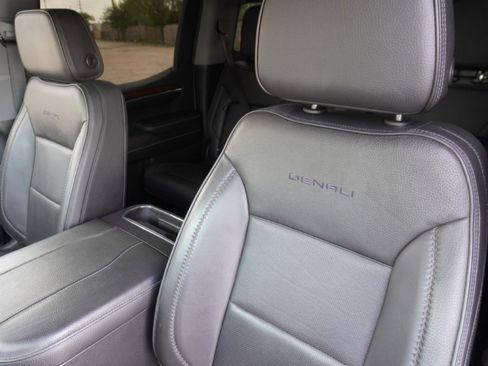 Used 2024 GMC Sierra 1500 Denali w/ Denali Reserve Package image 18