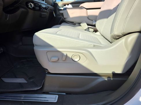 New 2026 Chevrolet Silverado 3500 LT w/ Convenience Package image 15