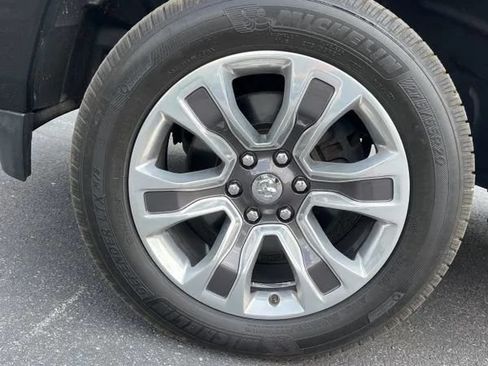 Used 2019 RAM 1500 Limited AWD/4WD image 18