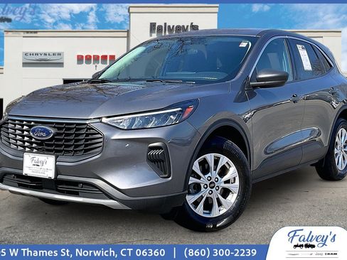 Used 2023 Ford Escape Active w/ Tech Pack #1 image 1