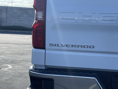 New 2026 Chevrolet Silverado 1500 LT w/ All Star Edition Plus image 8