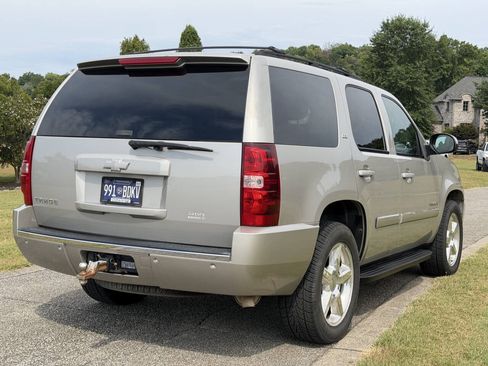 Used 2007 Chevrolet Tahoe LTZ w/ LTZ Preferred Equipment Group AWD/4WD image 10