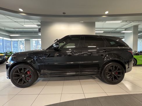 Used 2022 Land Rover Range Rover Sport SVR Carbon Edition image 2