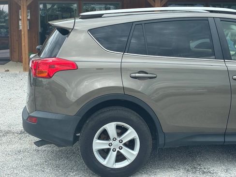 Used 2013 Toyota RAV4 XLE AWD/4WD image 15