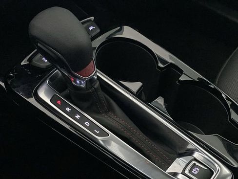 Certified 2025 Chevrolet Trax RS w/ Driver Confidence Package image 20