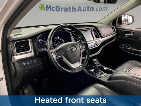 Used 2017 Toyota Highlander XLE w/ Protection Package #3 AWD/4WD image 18
