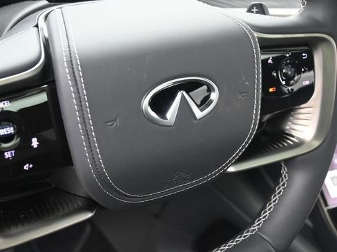New 2026 INFINITI QX80 Autograph AWD/4WD image 13