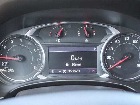 Used 2022 GMC Terrain SLT image 20