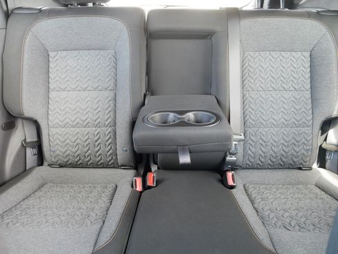 Used 2023 Chevrolet Equinox LT AWD/4WD image 13